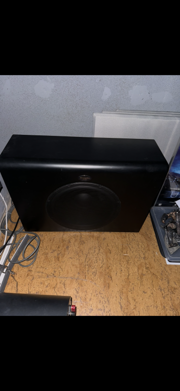 Procella P15A aktiv subwoofer 