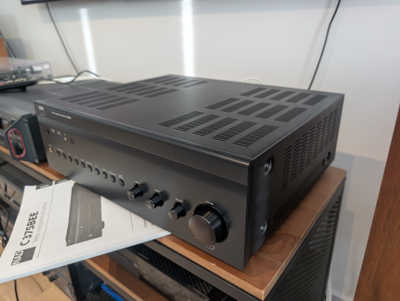 NAD C375BEE Välvårdad Förstärkare NAD C375BEE Välvårdad Förstärkare - Bild 3 av 6