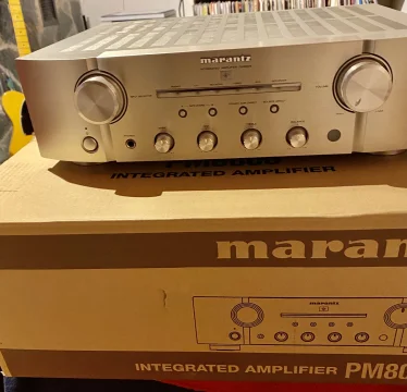 Marantz PM8006 förstärkare Marantz PM8006 förstärkare