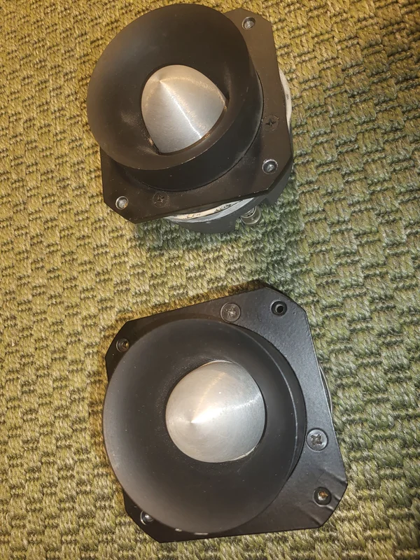 Altec Lansing + JBL L&auml;s noga! - Bild 7 av 16