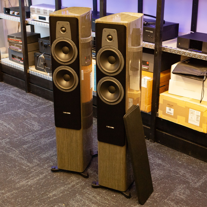 Dynaudio Contour 30i