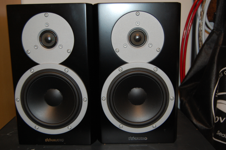 Dynaudio Excite X14 ** Nyskick **