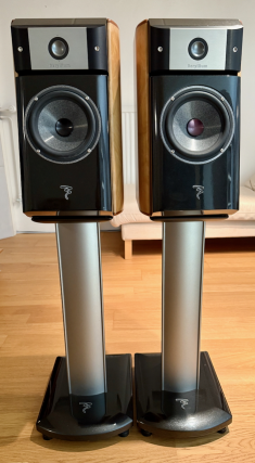 Focal Micro Utopia Be med originalstativ