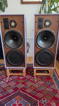 TonTr&auml;ger style speaker stands 