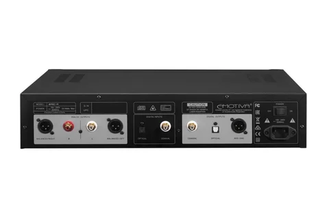 Emotiva ERC-4 DAC och cd-spelare.