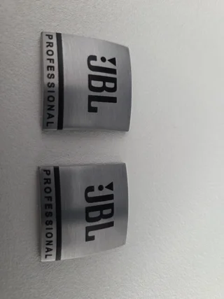 JBL M2 badges