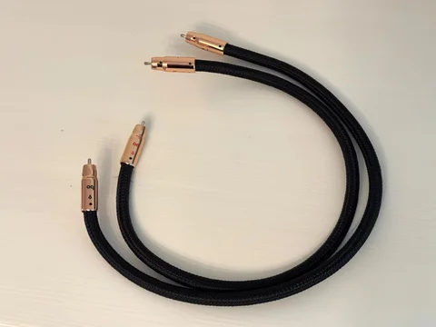 AudioQuest Black Beauty