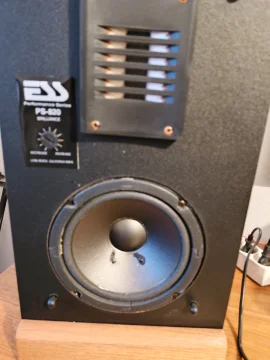 Högtalare ESS