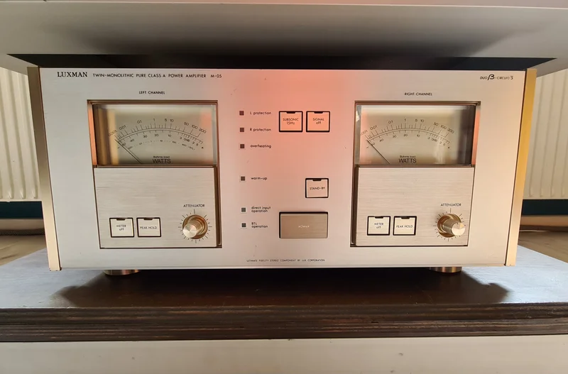 Luxman M-05 - Bild 1 av 1