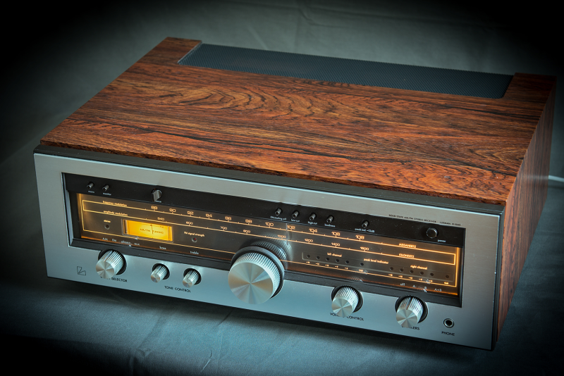 Luxman R-1040 - Bild 1 av 3