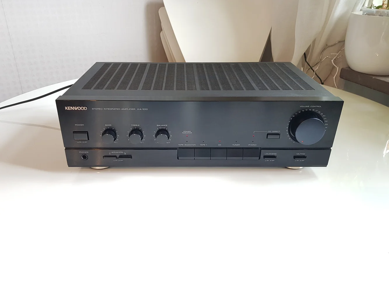 KENWOOD KA-1010 Stereo Förstärkare