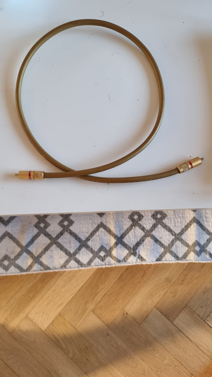 Van Den Hul MC Digi Coupler