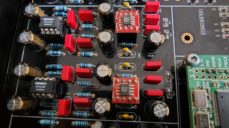 DAC - BRZHiFi DC200 i utm&auml;rkt skick - Bild 3 av 6