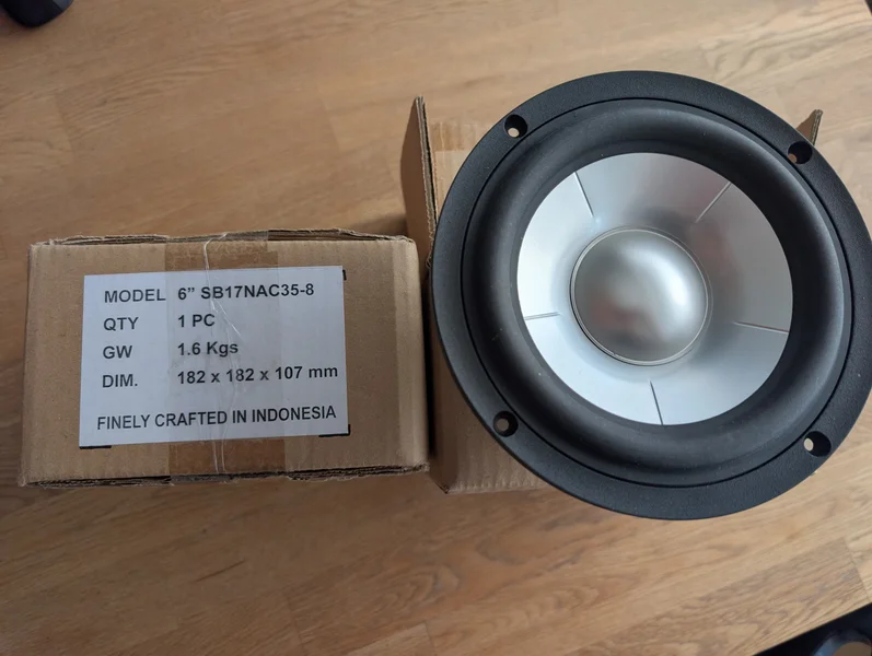 2x SB26ADC-4, 2x SB17NAC35-8 samt Somasonus waveguider - Bild 2 av 3