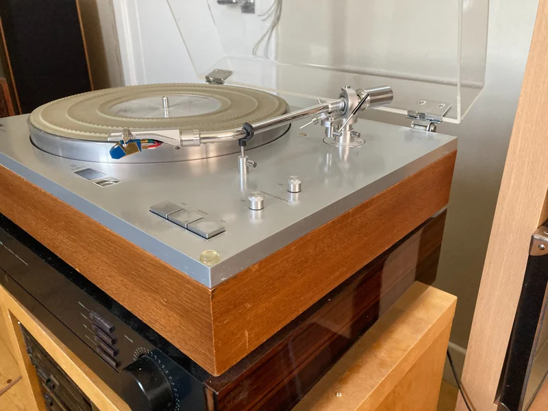 Yamaha YP-800 - Bild 4 av 6