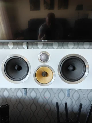 B&W CM Centre 2 S2 B&W CM Centre 2 S2