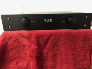Lavardin IS + Nätkabel