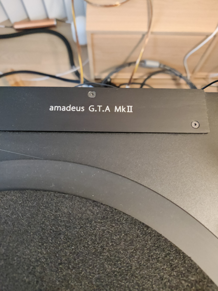 Wel Tenperad Amadeus GTA MK2 med Rega Aphelion