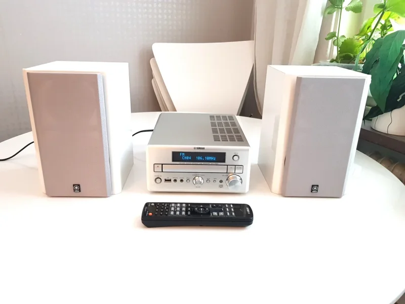 Yamaha MCR-E320 Ljudsystem / CD-Receiver - Bild 1 av 20