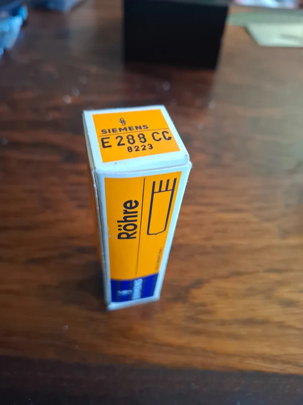 E288CC. Siemens  Longlife ECC88 - Bild 1 av 1