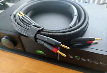 REGAL AUDIO, Van den Hul & BELDEN 