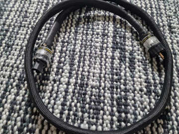 Hi End ac power cable Furutech /Tara Labs