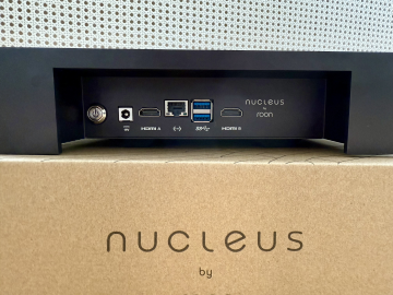 Roon Nucleus inkl internt flashminne 2TB och WireWorld USB-kabel