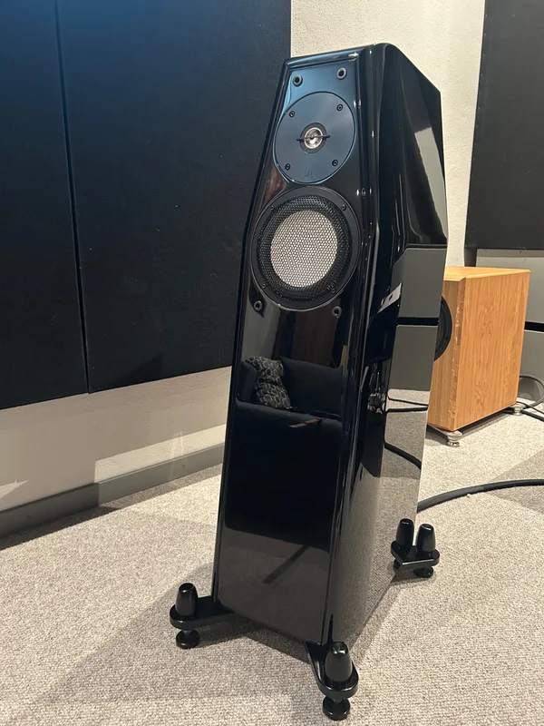 Kharma 3.2FE - Bild 1 av 1