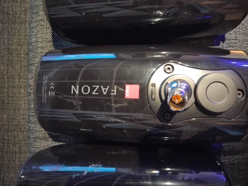 Dali fazon sat svarta I anv&auml;nt skick - Bild 3 av 4