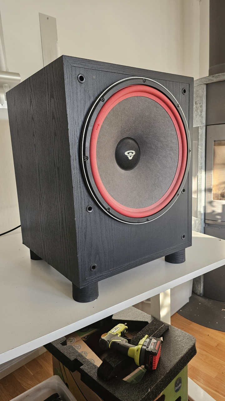 Cerwin-Vega LW-15X subwoofer 
