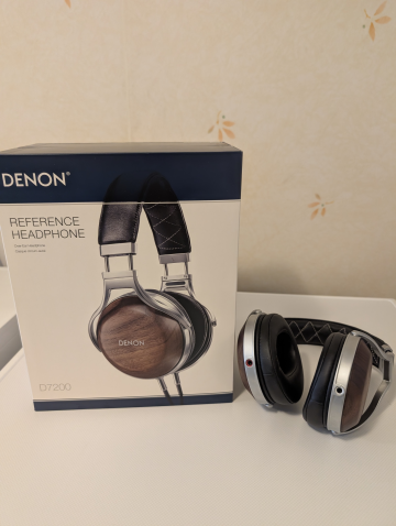 Denon D7200