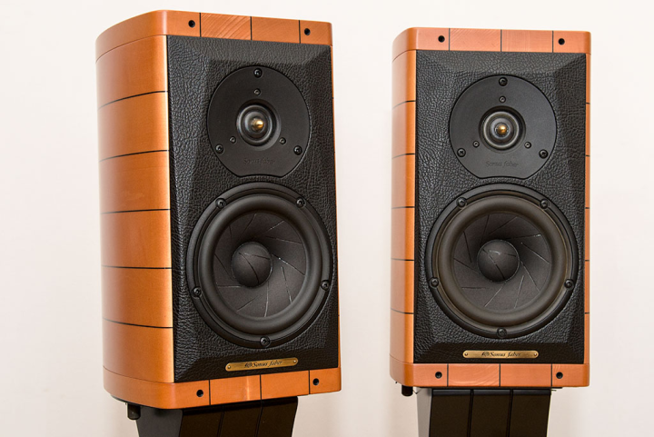 Sonus Faber Cremona Auditor med stativ