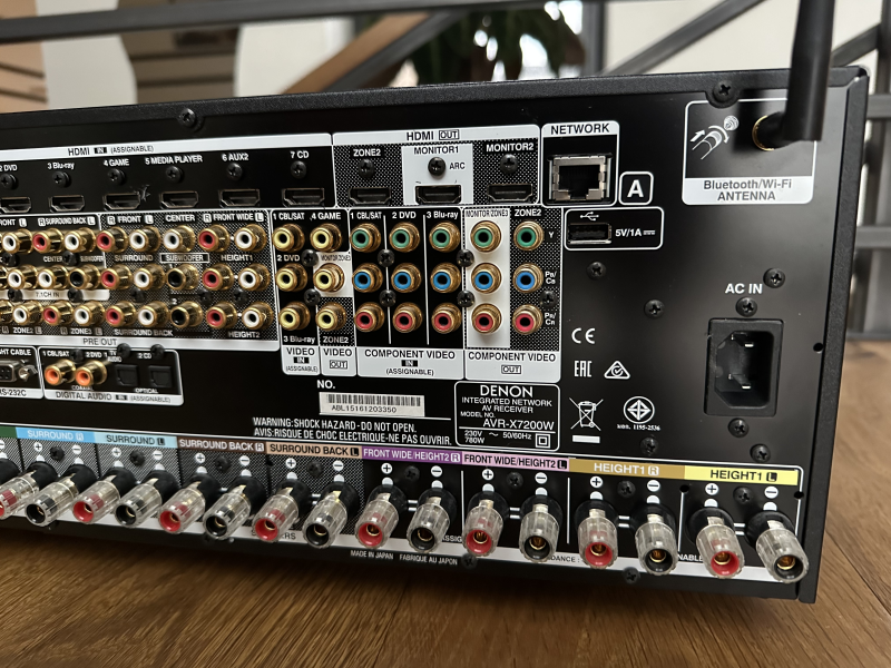 Denon AVR-X7200W Denon AVR-X7200W - Bild 6 av 7