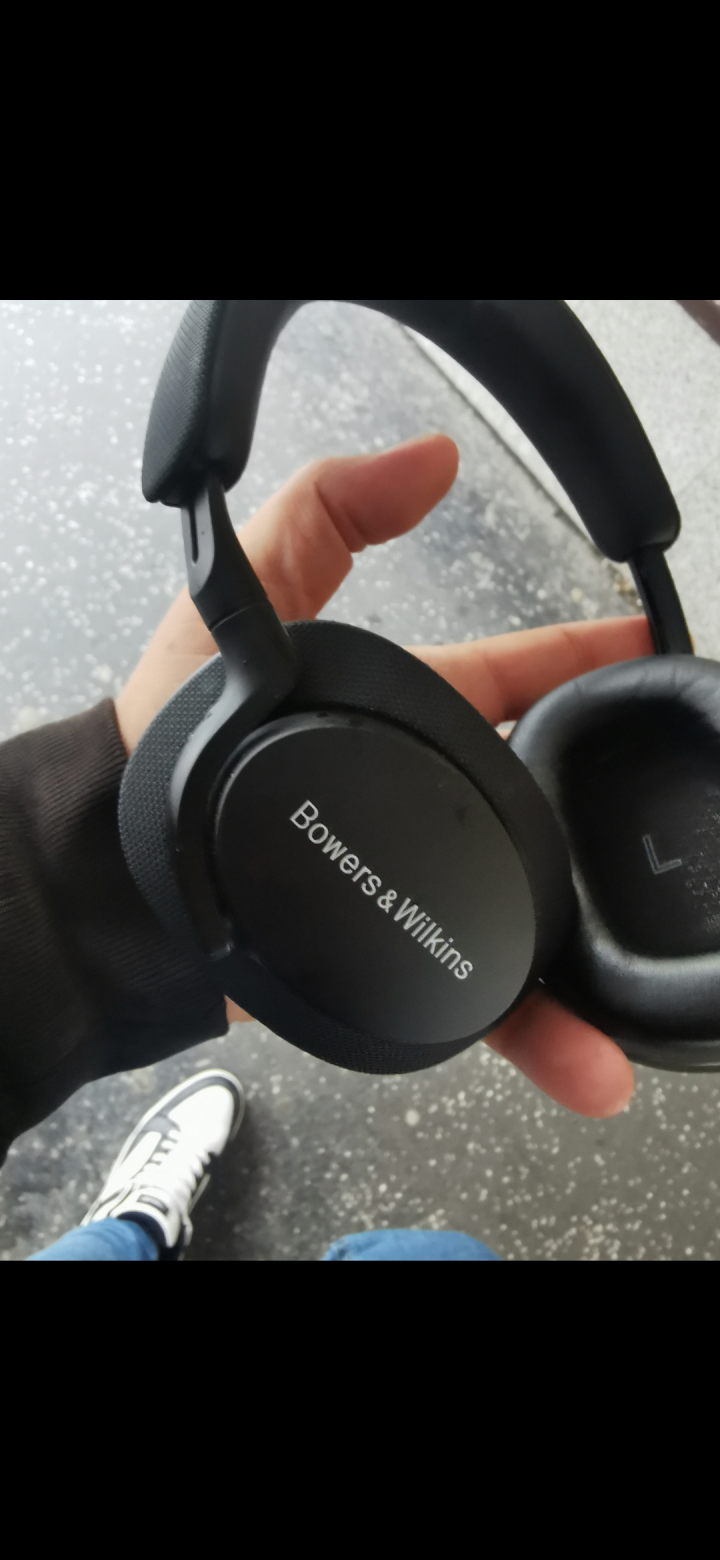 Bowers and Wilkins px7s2e 
