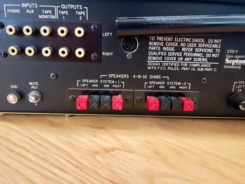 Harman Kardon 430 Twin Powered &ndash; fint skick, fungerar bra vid test - Bild 5 av 7