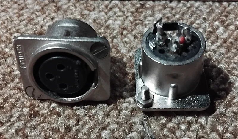 Speakon + Chassikontakter+Power Speakon - Bild 5 av 5