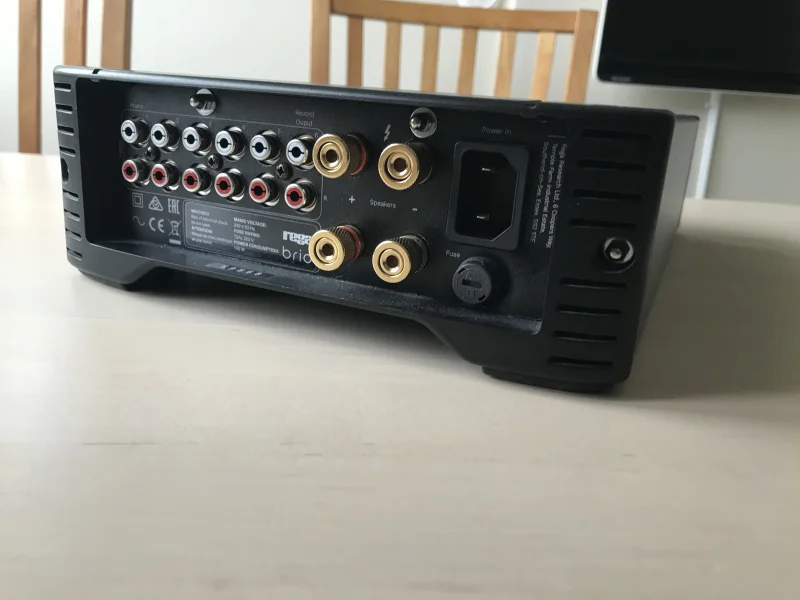 Rega Brio Rega Brio - Bild 2 av 4