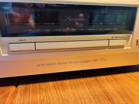 Accuphase dp 770