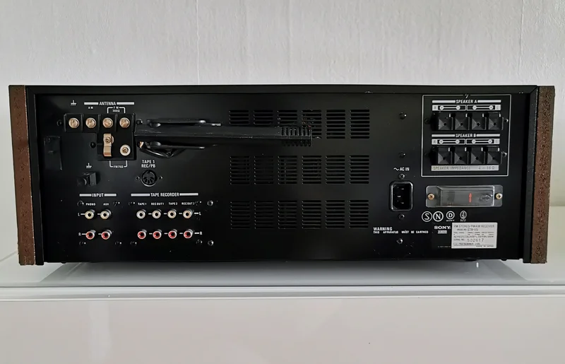 Sony STR-V5 Monster Receiver Sony STR-V5 Monster Receiver - Bild 5 av 5