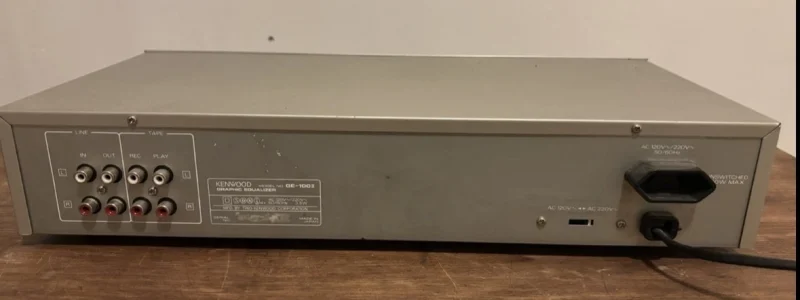 Kenwood Graphic Equalizer GE-100 II  - Bild 2 av 2
