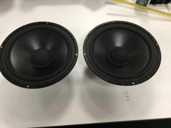 2 st Peerless, modell 831727.