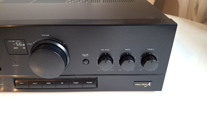Technics SU-X102 Stereo Förstärkare 80 watt