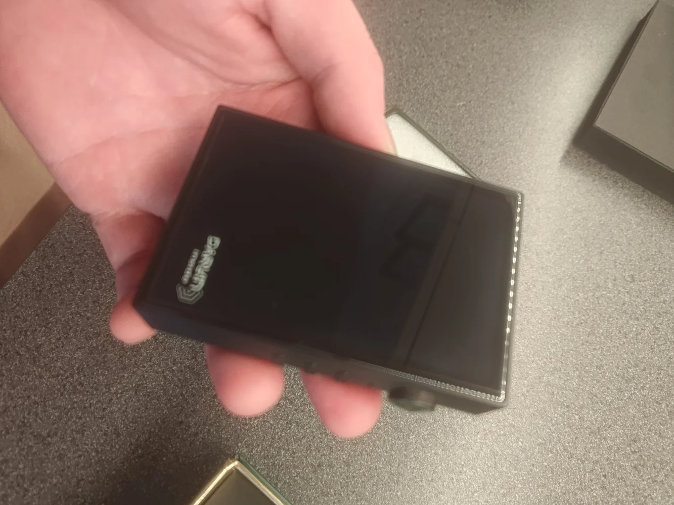 Hiby RS2 med 512GB SD-kort