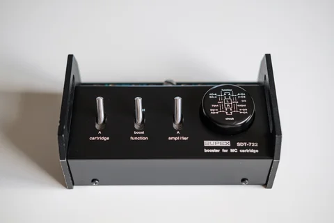 Supex SDT-722 step-up (SUT)