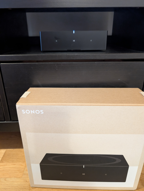 KEF Q550 MED SONOS AMP KEF Q550 MED SONOS AMP - Bild 6 av 6