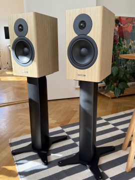 Dynaudio Evoke 20 stativhögtalare – Blond Oak