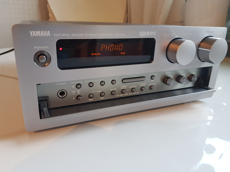 YAMAHA RX-V10 Receiver - Bild 4 av 11