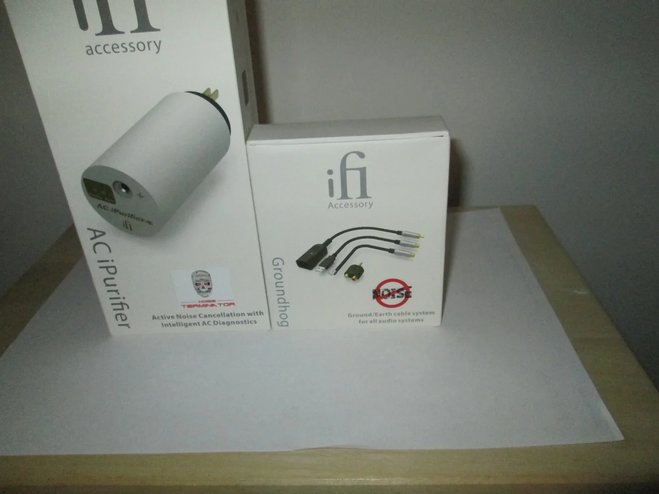iFi AUDIO AC iPurfier + iFi AUDIO GROUNDHOG +