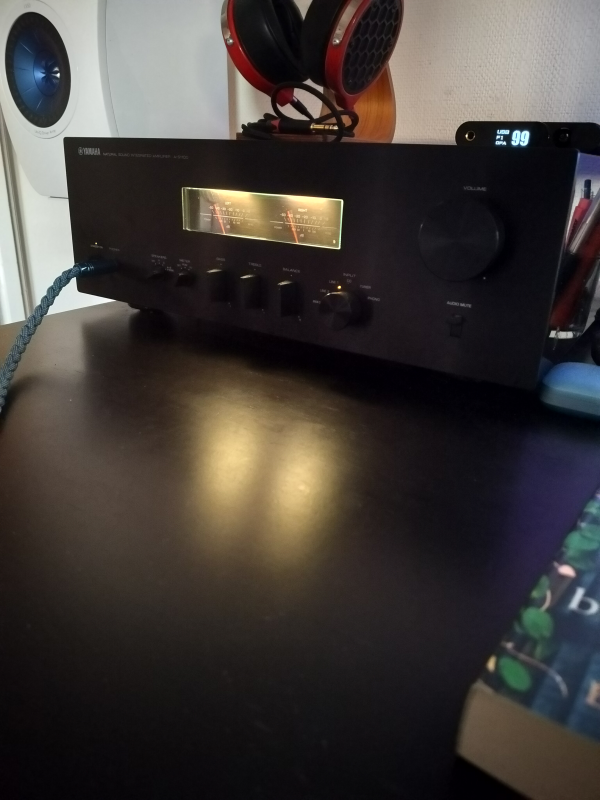 Yamaha A-S1100 - Bild 1 av 1