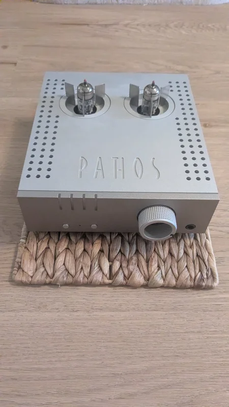Pathos Aurium - Bild 1 av 2